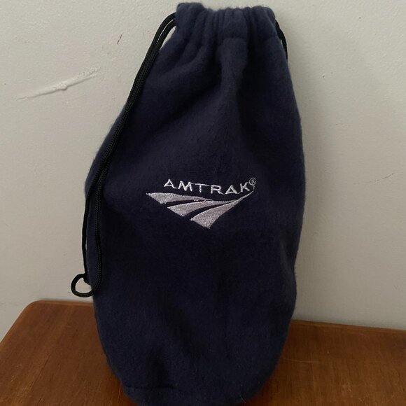 Vintage Amtrak Train Travel Bag Inflatable Neck Rest Ear Plugs Sleep Mask RARE - Picture 2 of 8